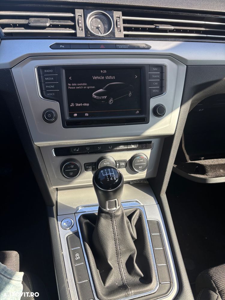Volkswagen Passat 1.4 TSI ACT Comfortline - 8