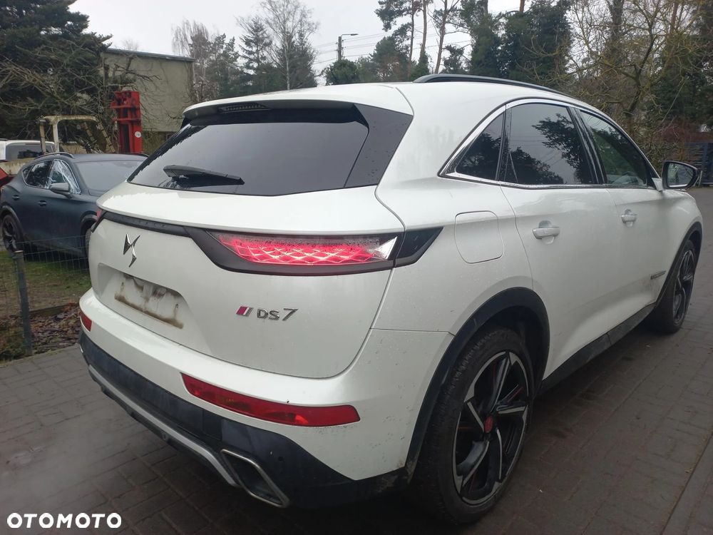 DS Automobiles DS 7 Crossback 2.0 BlueHDi Performance Line + - 4