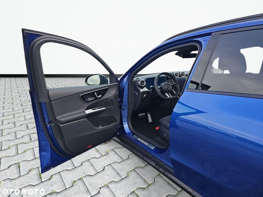 Mercedes-Benz GLC 220 d mHEV 4-Matic AMG Line - 11