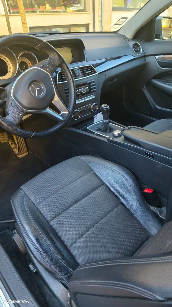 Mercedes-Benz C 220 CDI BE - 4
