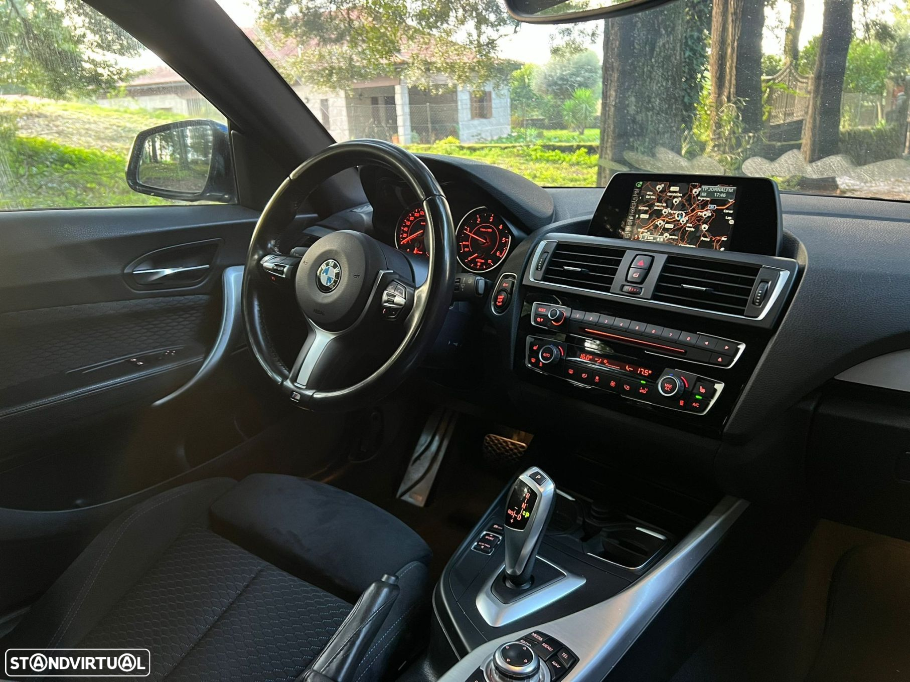 BMW 118 dA Pack M - 12