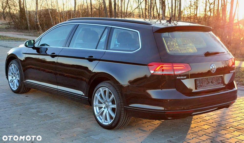 Volkswagen Passat - 15