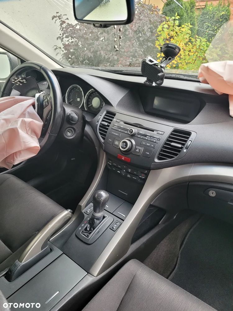 Honda Accord Tourer 2.0 Automatik Elegance - 18