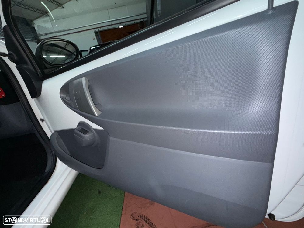 Citroën C1 1.0 Advance - 12