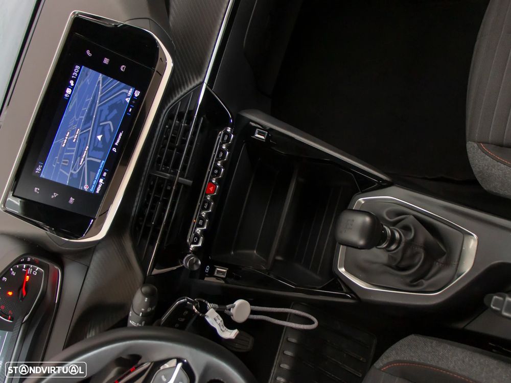 Peugeot 2008 1.2 PureTech Active - 25