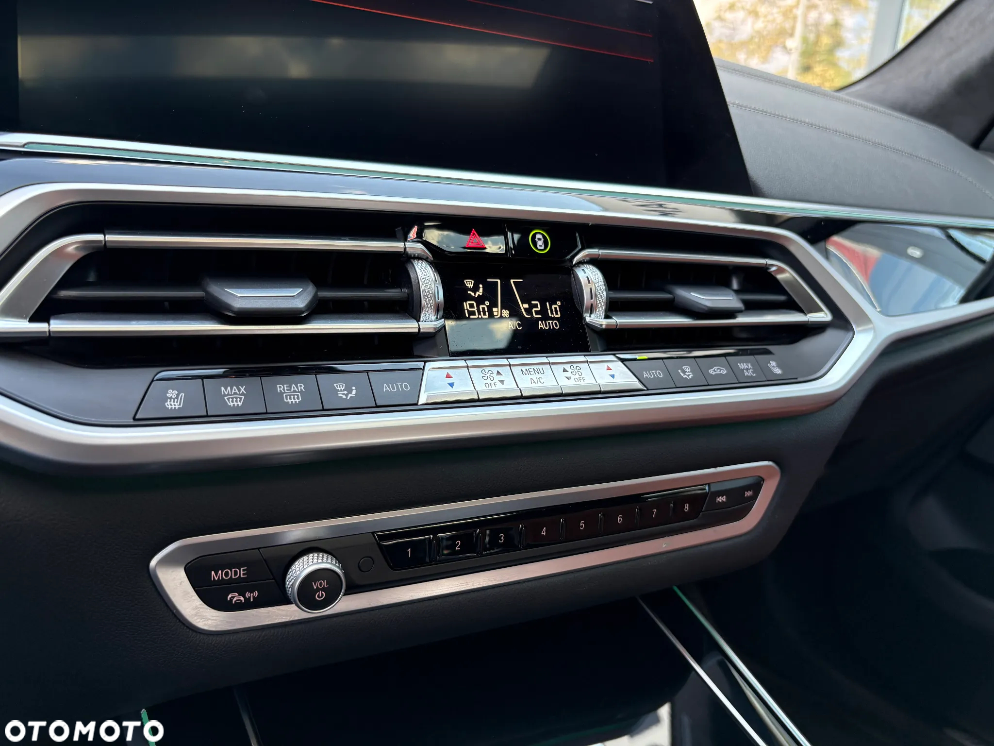 BMW X7 M50i sport - 21