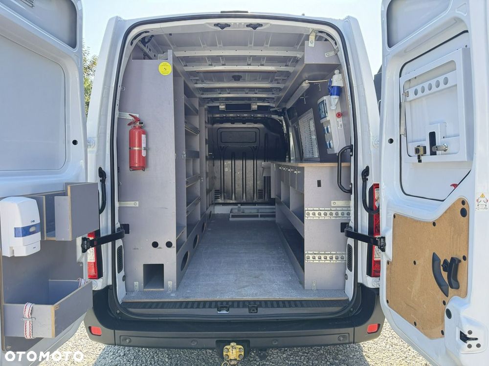 Mercedes-Benz Sprinter - 6
