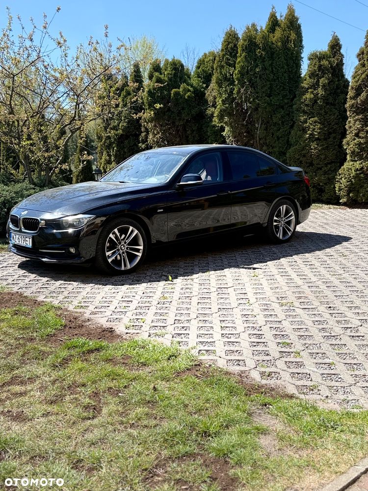 BMW Seria 3 320i Sport Line - 2