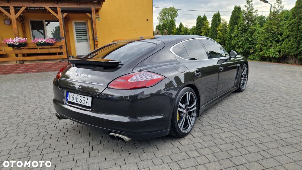 Porsche Panamera S PDK - 4