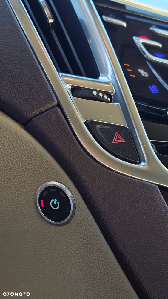 Cadillac SRX 3.6 V6 AWD Sport Luxury - 27