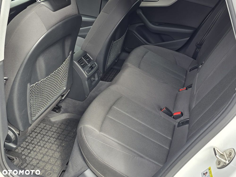Audi A4 Avant - 28