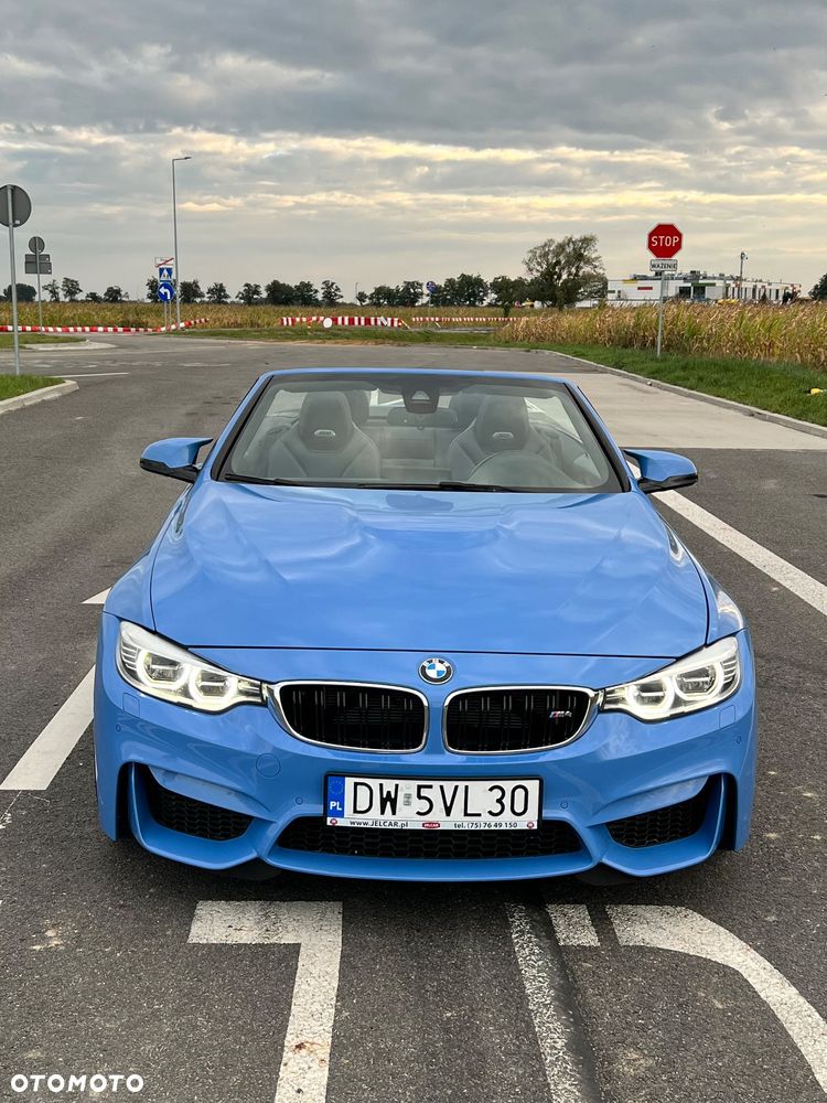 BMW M4 Cabrio DKG - 24