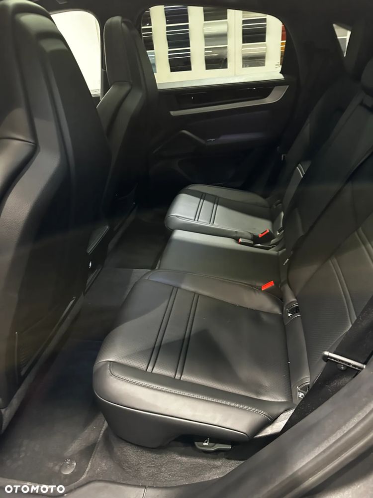 Porsche Cayenne S Tiptronic S - 12