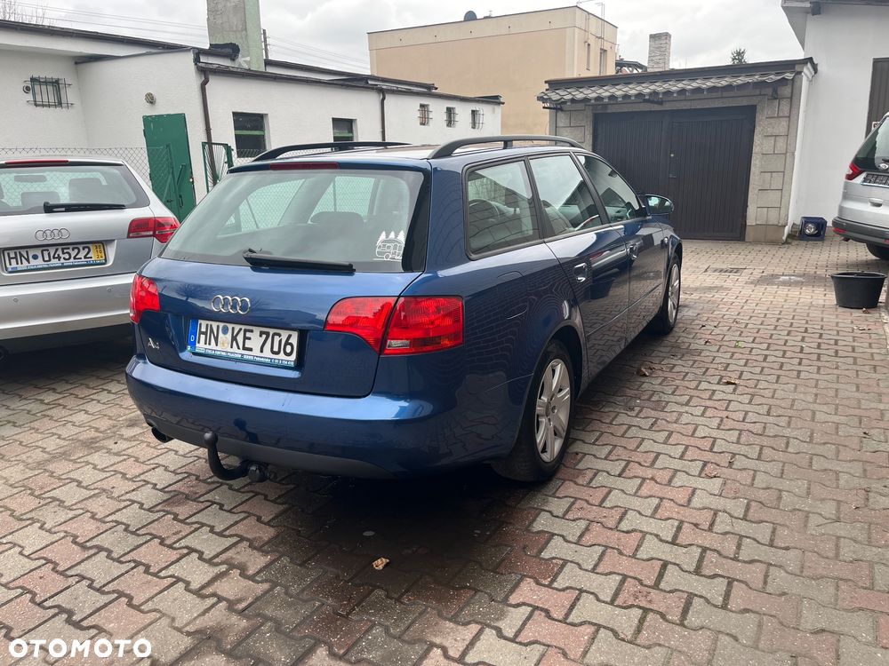 Audi A4 Avant - 3
