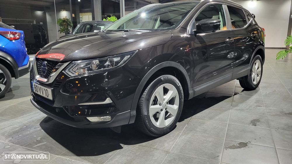 Nissan Qashqai 1.5 dCi N-Connecta - 11