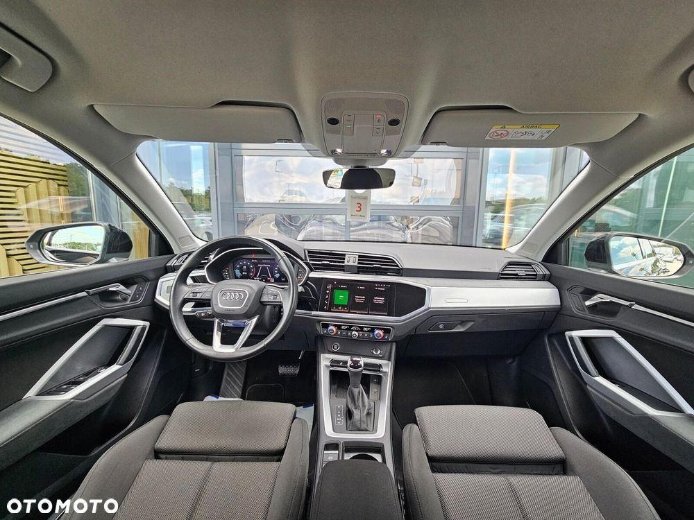 Audi Q3 - 30