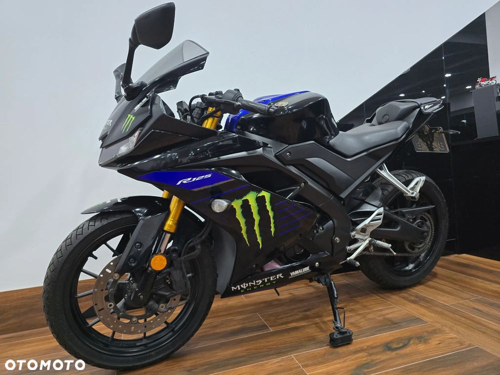 Yamaha YZF - 5