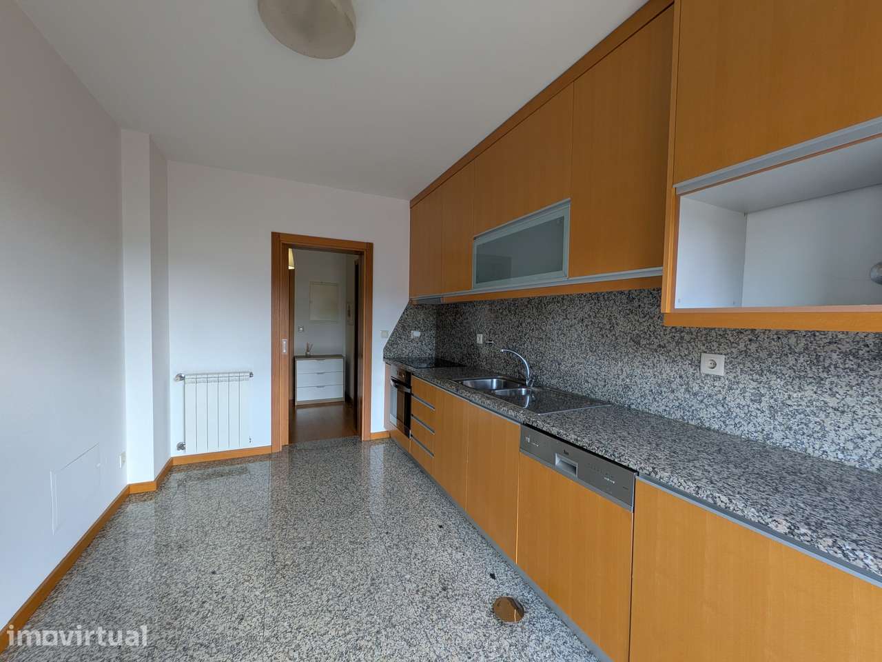 Apartamento T2 no centro de Arouca – Ótimo estado de conservação - Grande imagem: 4/19