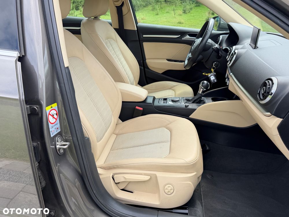 Audi A3 Sportback 1.2 TFSI Ambiente S tronic - 16