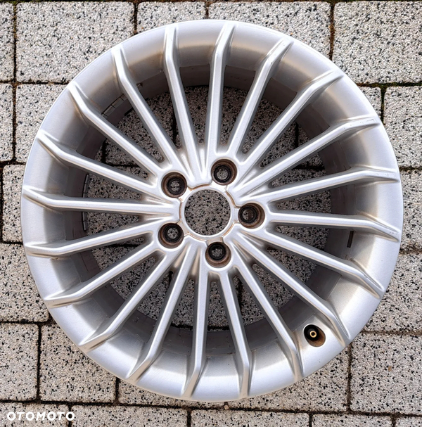 Felga aluminiowa 7,5Jx17 Audi A4 5x112 ET45  8K0601025BB