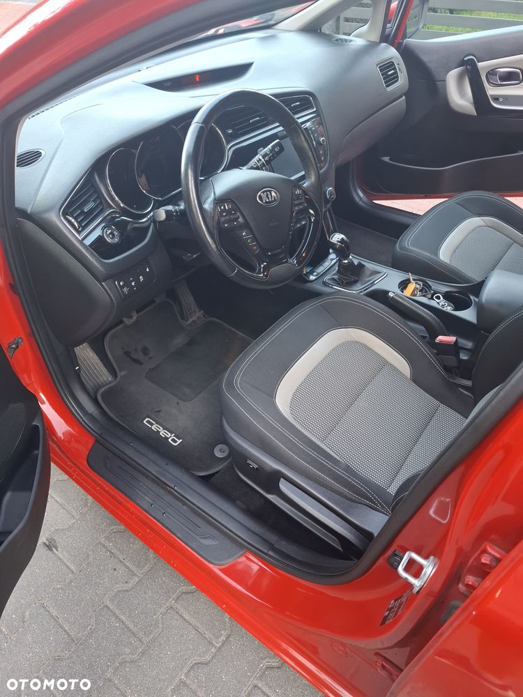 Kia Ceed 1.6 CRDi L - 29