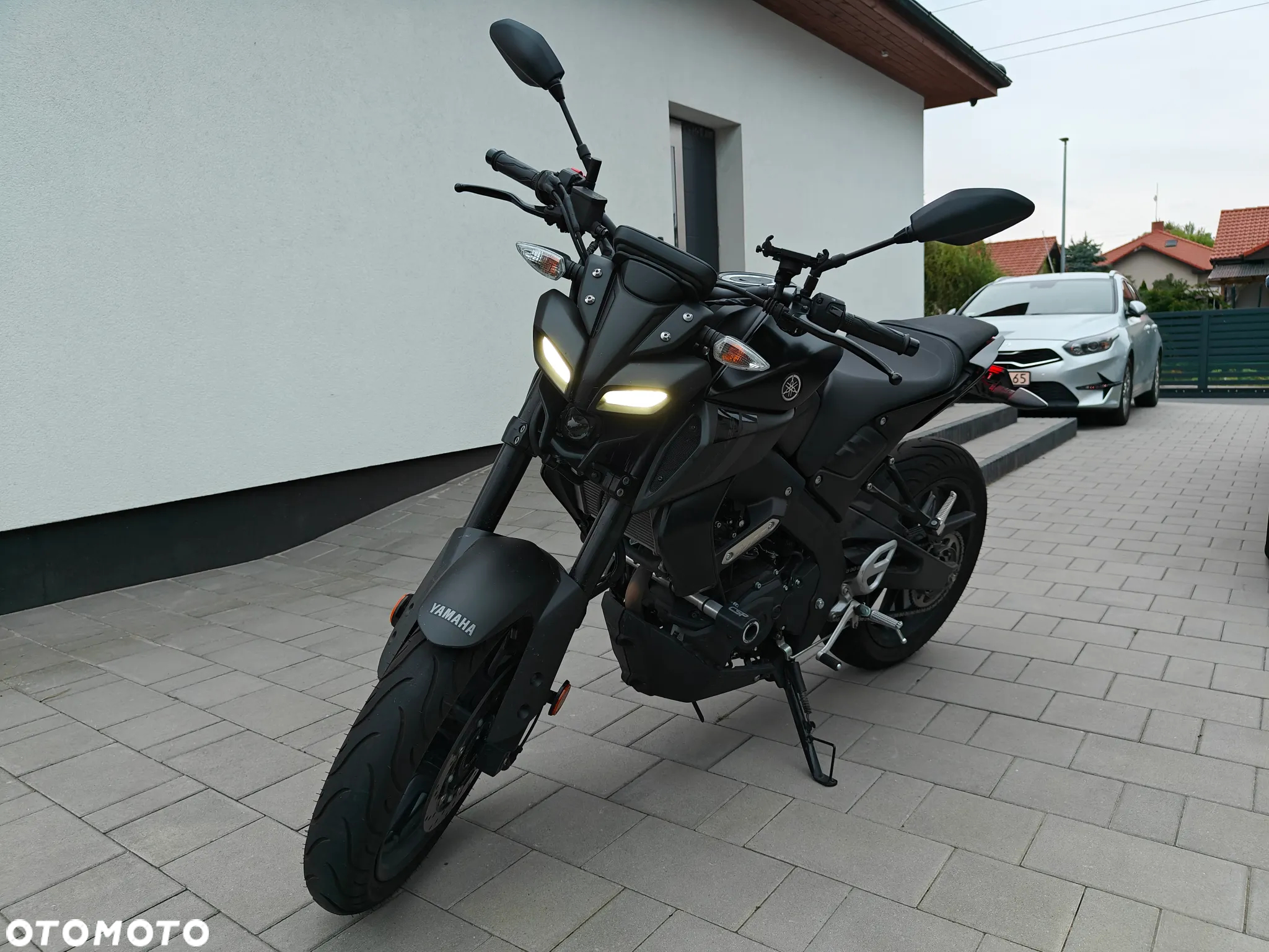Yamaha MT - 3