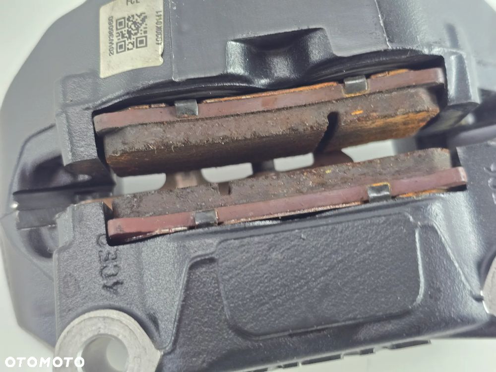 ZACISK HAMULCOWY PRZOD KLOCKI  TRIUMPH SCRAMBLER 400 SPEED - 13