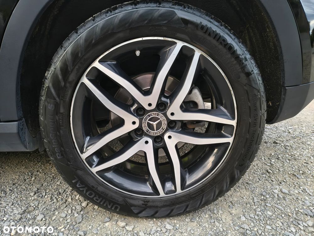 Mercedes-Benz GLA 200 7G-DCT - 6