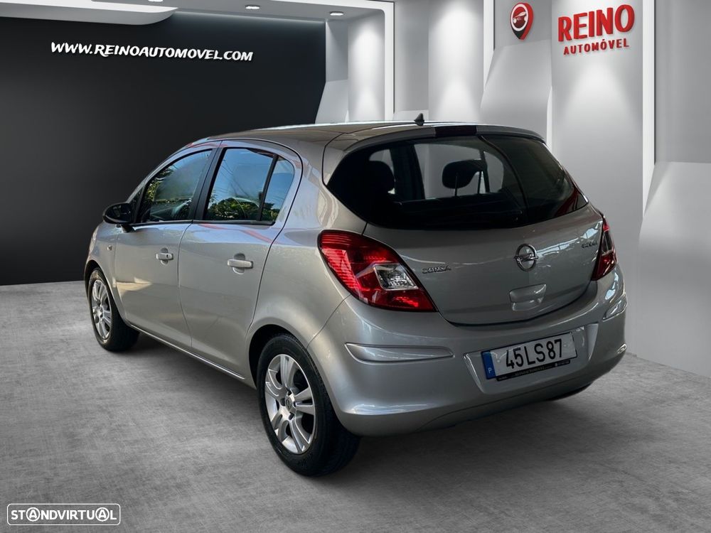 Opel Corsa 1.3 CDTi Enjoy - 4