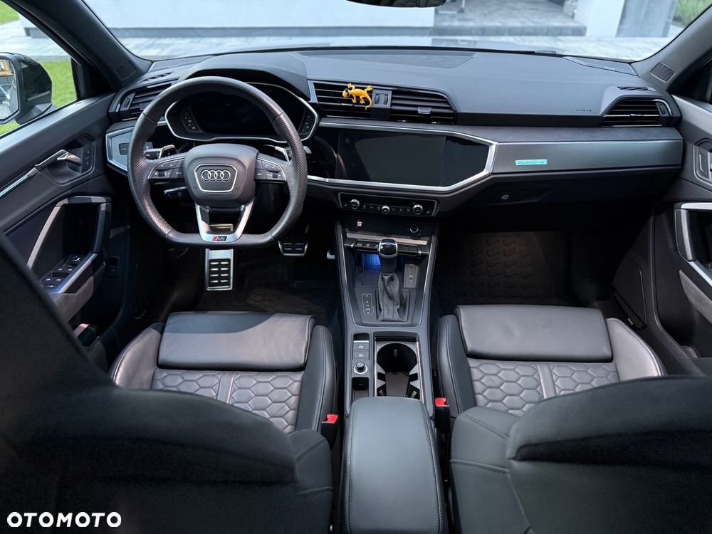Audi RS Q3 - 4