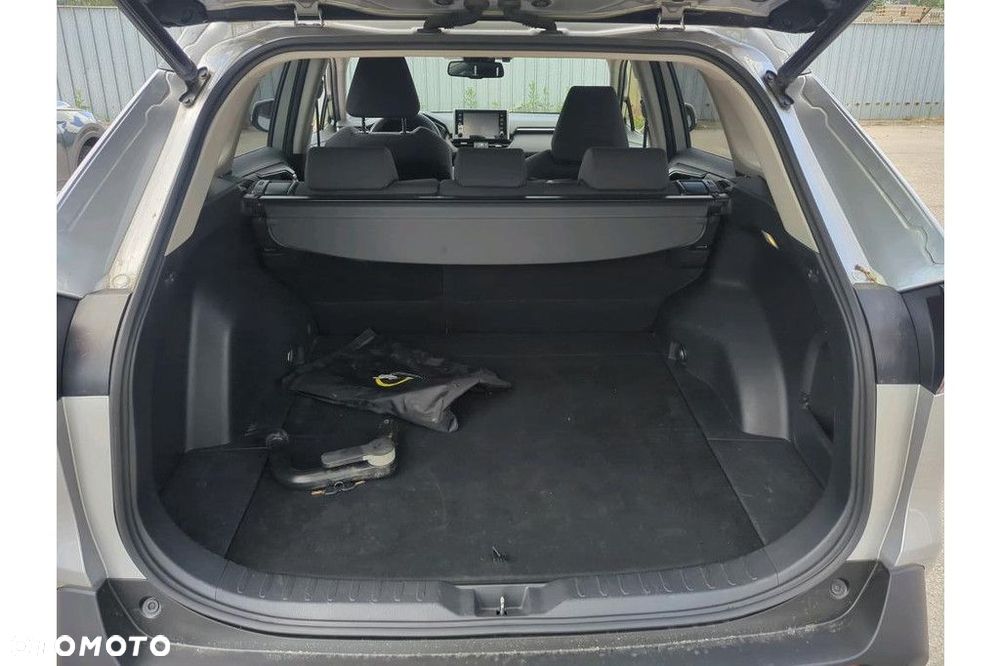 Toyota RAV4 - 9