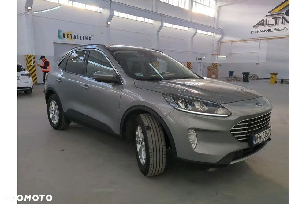 Ford Kuga - 4