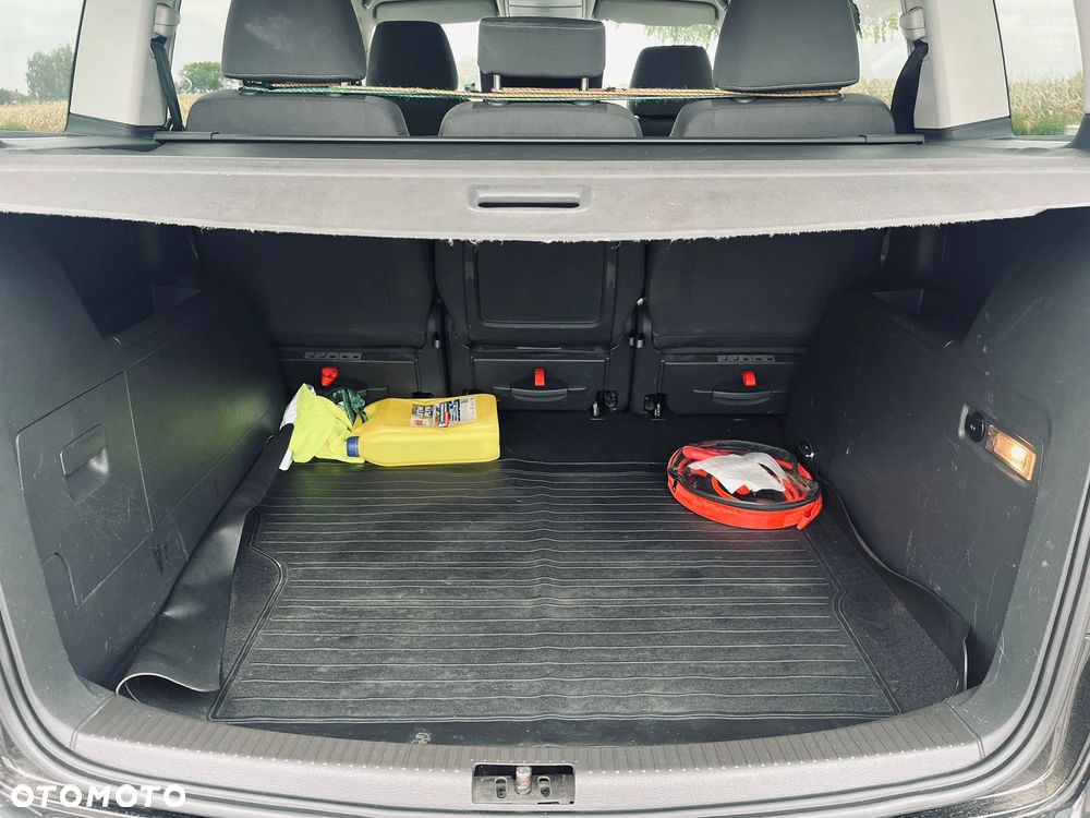 Volkswagen Touran 1.9 TDI United - 10