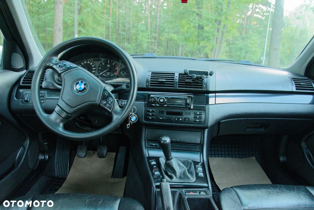 BMW Seria 3 320d - 19