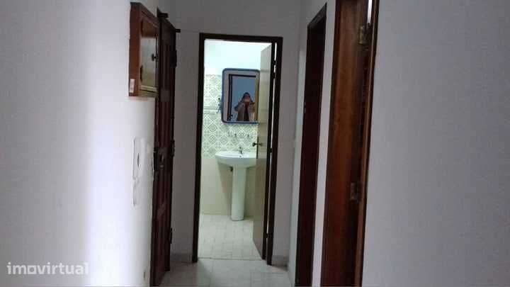 Apartamento T1 +1 á venda no Forte da Casa - Grande imagem: 2/7