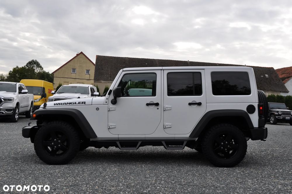 Jeep Wrangler 3.6 Unlim Black Edition II - 11