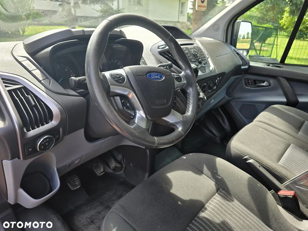 Ford TRANSIT CUSTOM - 6