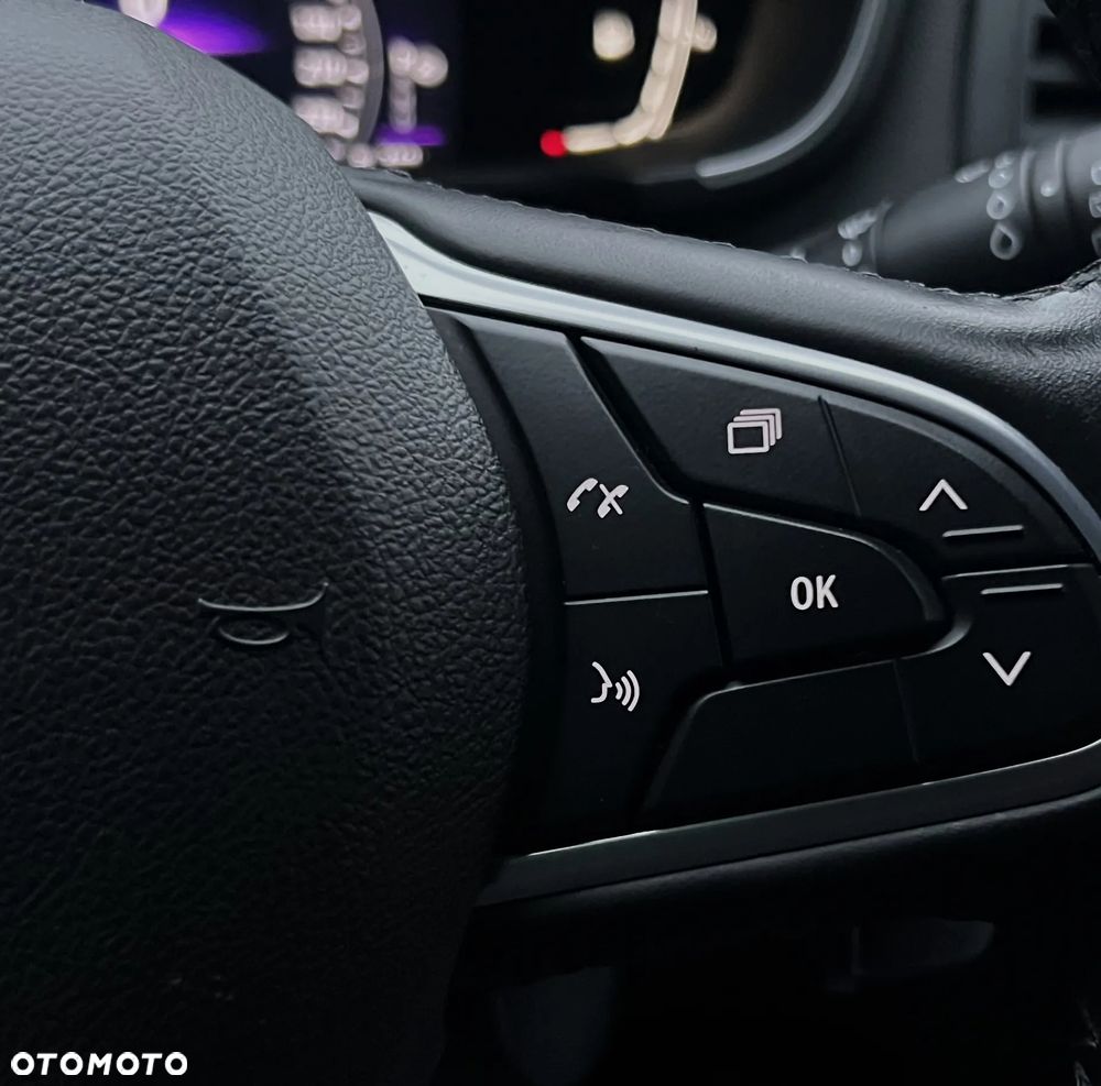 Renault Megane 1.3 TCe FAP Intens EDC - 28