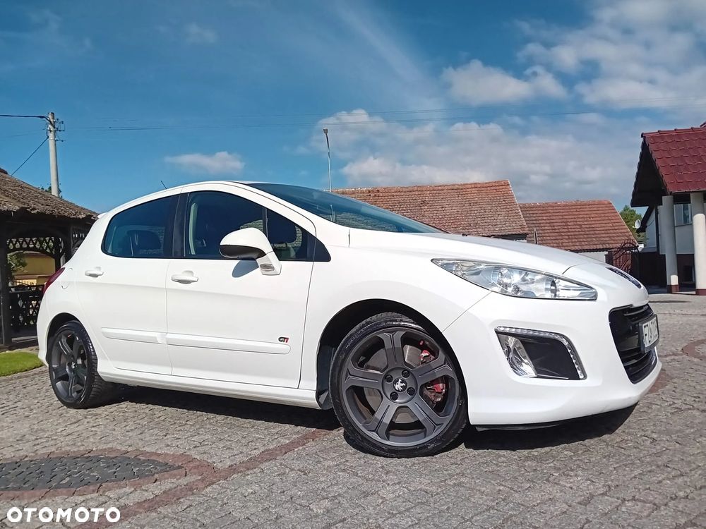 Peugeot 308 1.6 THP GTi - 1