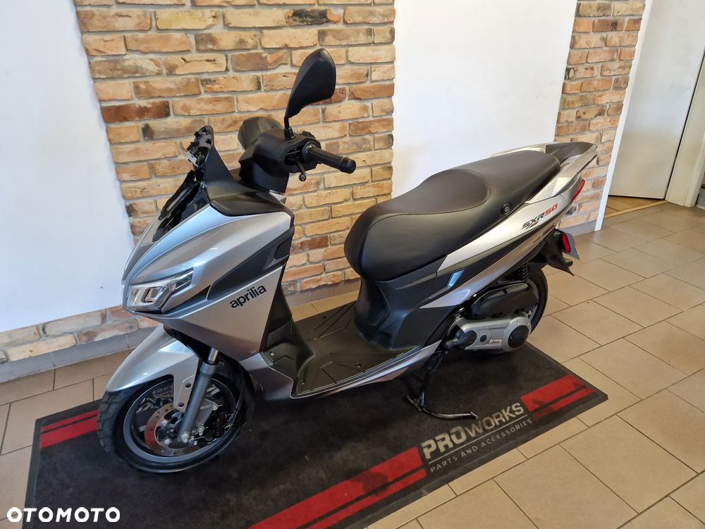Aprilia SX - 5