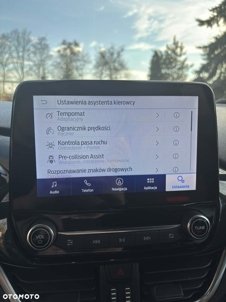 Ford Fiesta 1.0 EcoBoost Hybrid S&S ST-LINE X - 22