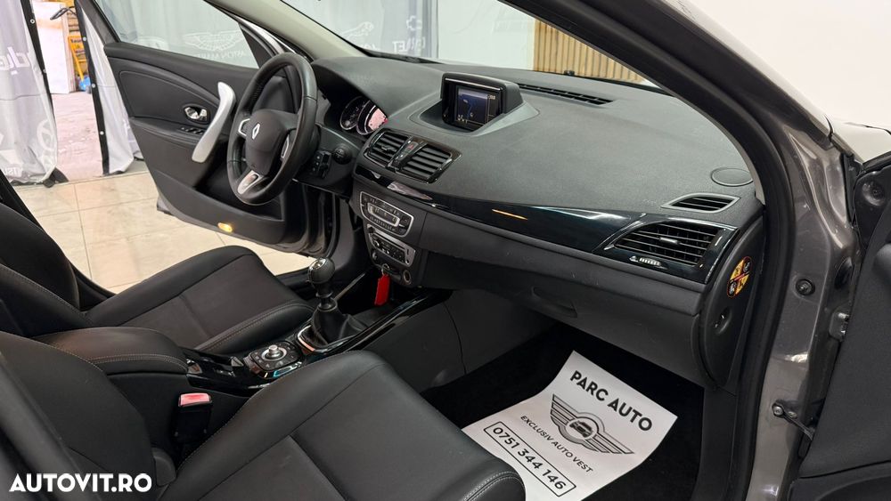 Renault Megane ENERGY dCi 110 Start & Stop Bose Edition - 7