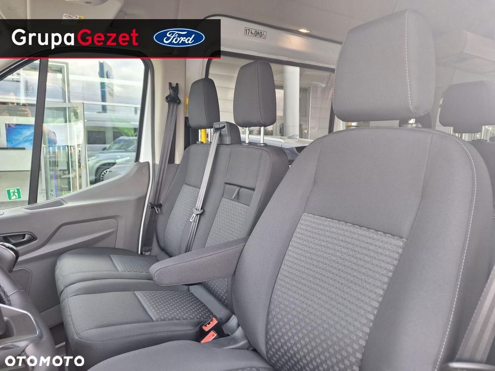Ford Transit - 16