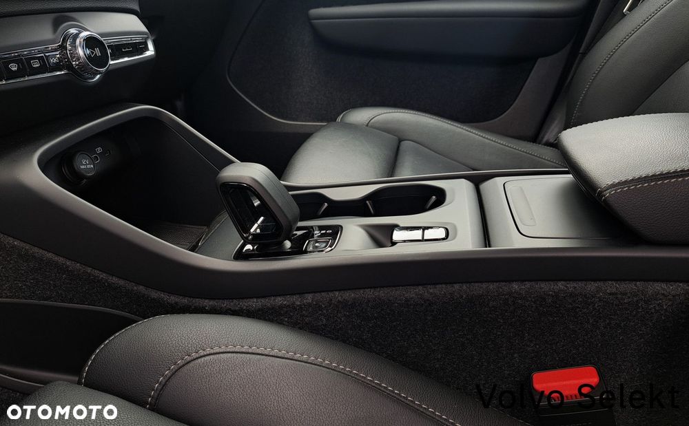 Volvo XC 40 - 21