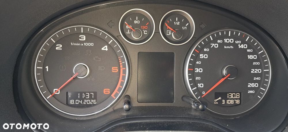 Audi A3 Sportback 1.6 TDI DPF Attraction - 17