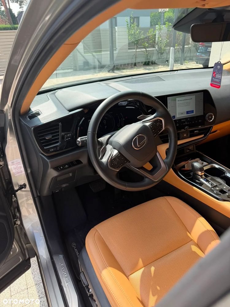 Lexus NX 350h Prestige 2WD - 14