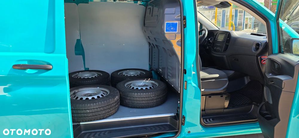 Mercedes-Benz Vito ExtraLong 2.0 114 CDI Automat 9-g Tronic - 26