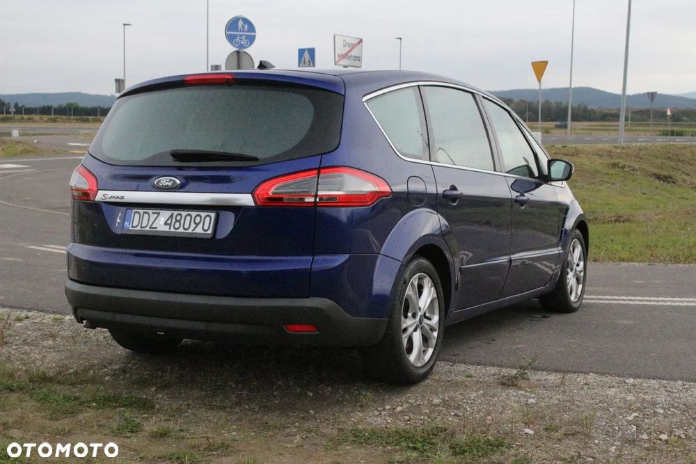 Ford S-Max 2.0 TDCi DPF Titanium - 12