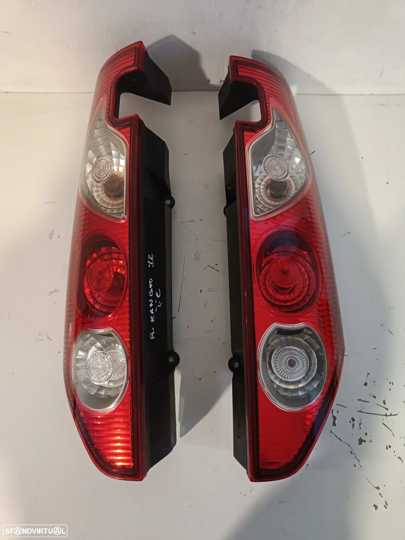 Farol farolim Renault Kangoo 2010 - 1