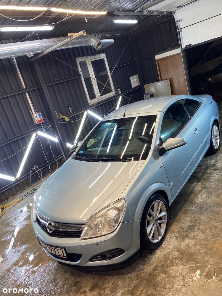 Opel Astra 1.9 CDTI Cosmo - 12